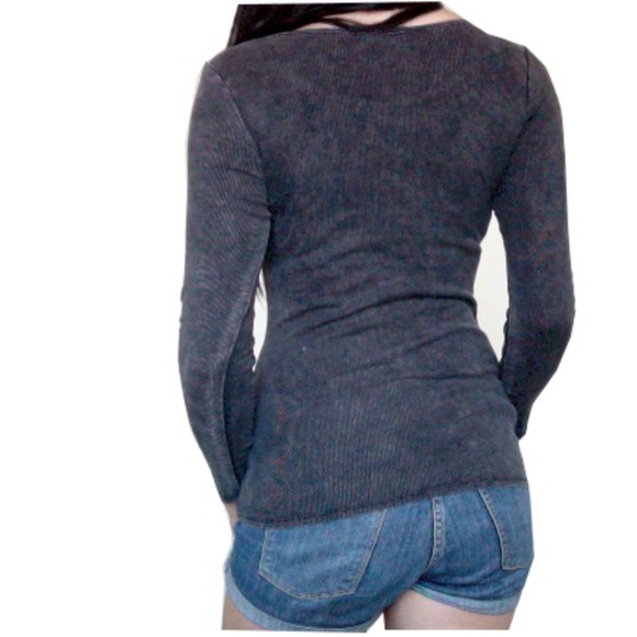 LAST 1* acid wash long sleeve sexy black shirt top - Picture 2 of 3